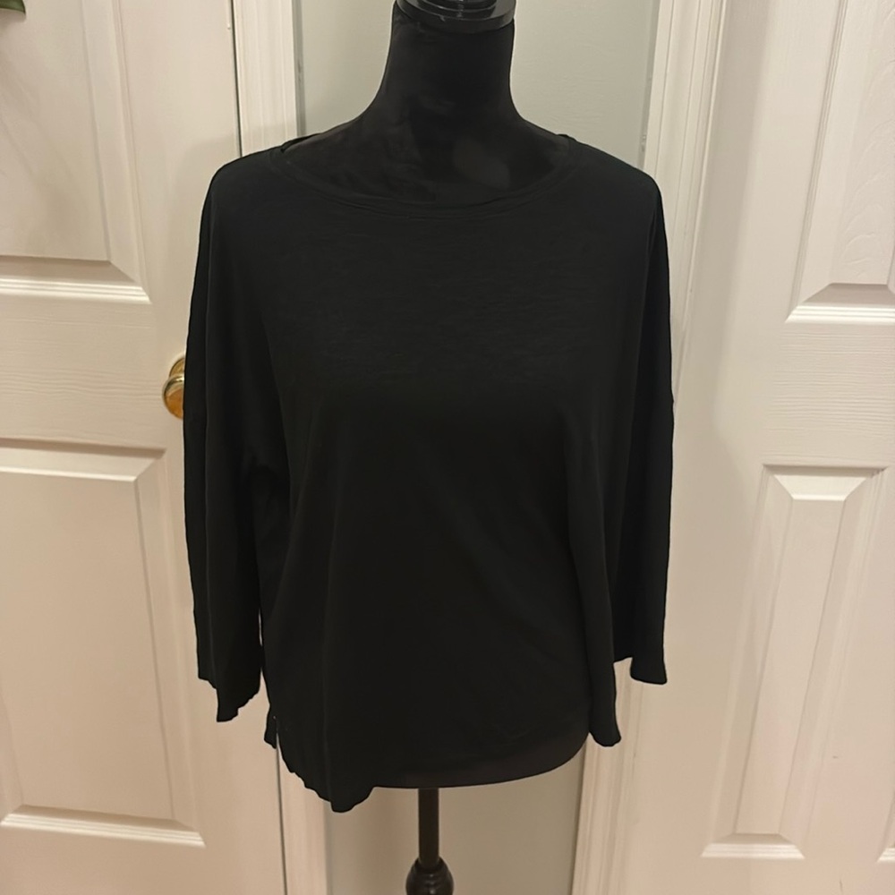 NWOT Eileen Fisher Hemp Organic Cotton Long Sleeve Boxy Lightweight Tee- Size M